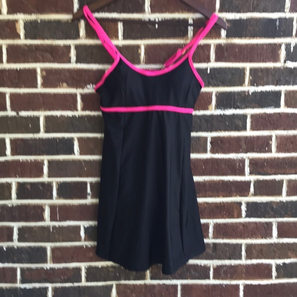 Women’s skirted one piece black bathing suit, Sz S